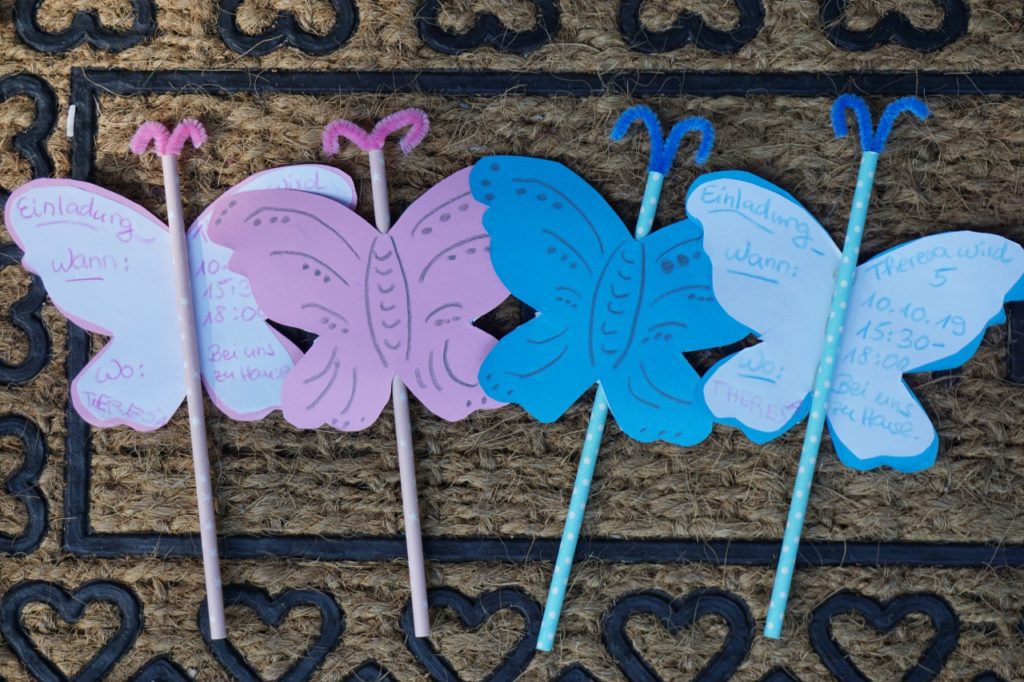 Diy Schmetterling Einladungskarte Zum Kindergeburtstag Reges Leben